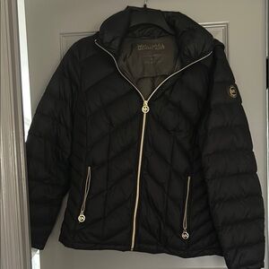 MICHAEL Michael Kors Black Puffer Jacket with Quilted Design